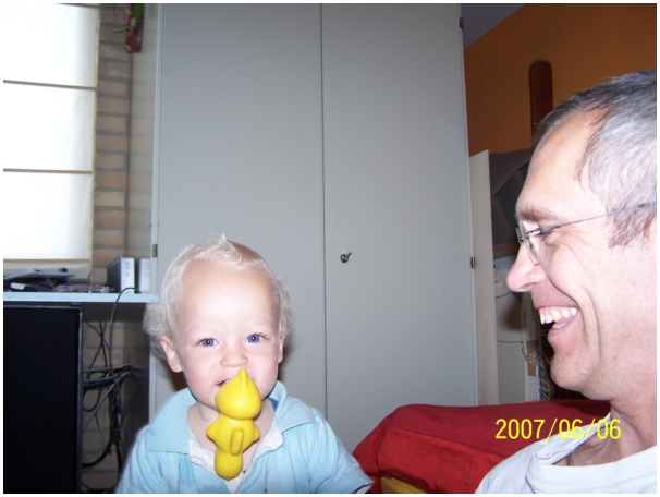 584x433 pixels (170K)